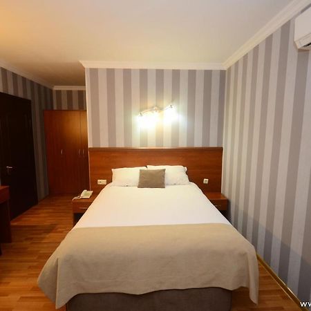 Hotel Istanbul Batumi Bagian luar foto